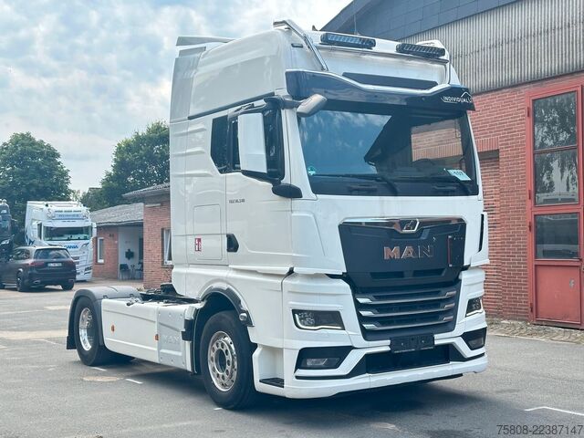 Standard tractor unit MAN TGX 18.510 XXL Intarder 2 Tanks ACC LGS Alcoa