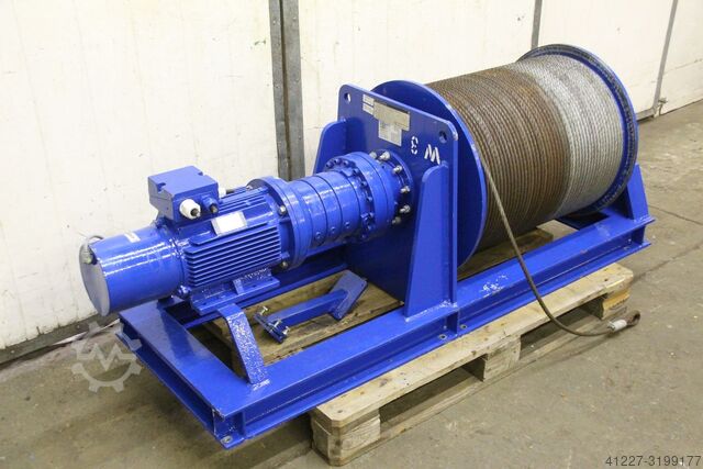 Winch 2000 kg Planeta SB-305-E-Hubwinde