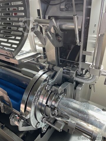 Fleischverarbeitungsmaschine Polyclip ICA8700