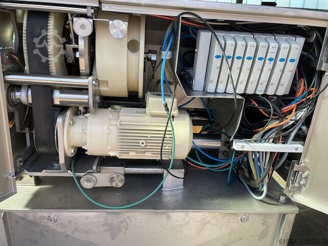 Fleischverarbeitungsmaschine Polyclip ICA8700