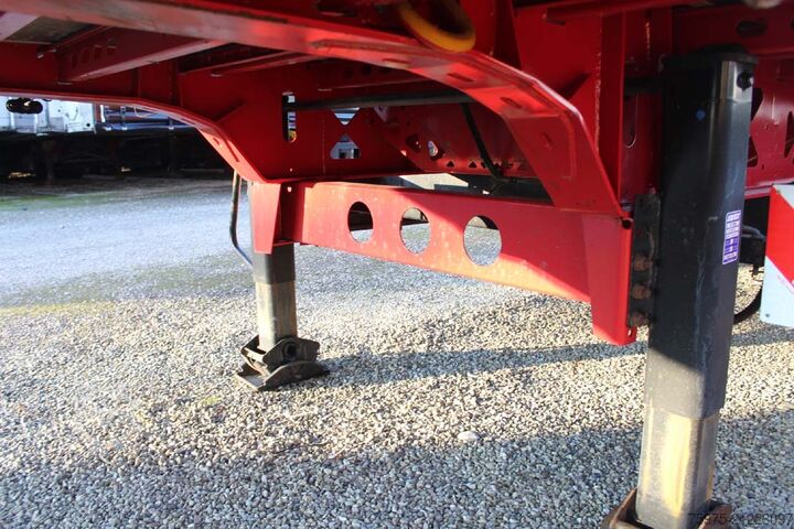 Open semitrailer with tarp Kögel semirimorchio centinato coils varios