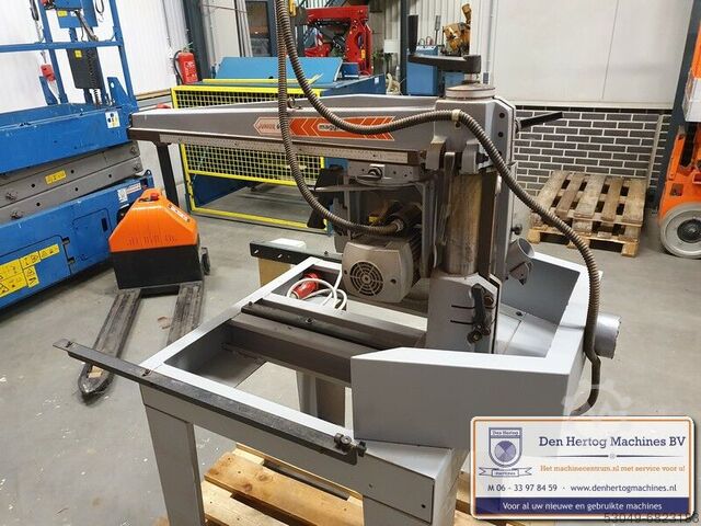 Sawmachine cabinet maker interior build Maggi Radial junior 640