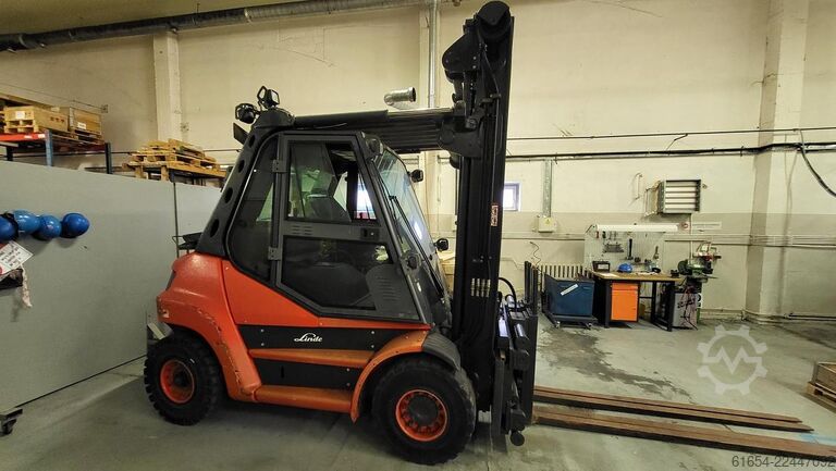 USED FORK LIFT MANUF. LINDE, MODEL H70T-01 LINDE H70T-01