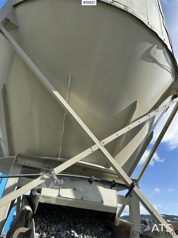 Lagersilo m/ mater Lagersilo m/ mater