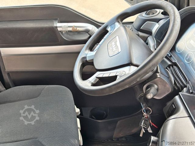 Kipper LKW MAN TGS 35.440 KIPPER * 8x4 * TOPZUSTAND