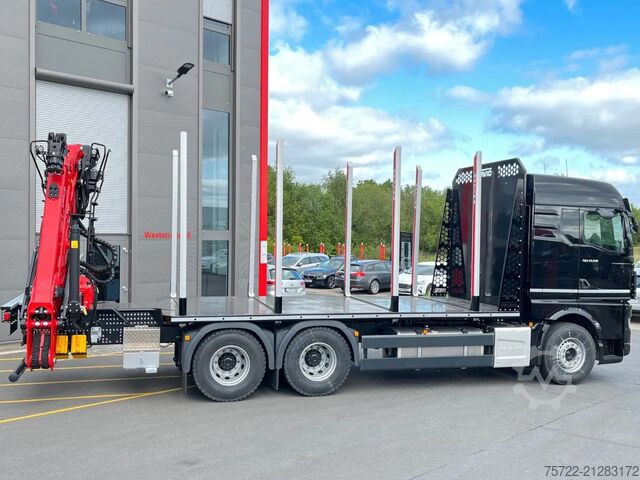 Timber transporter MAN TGX 33.520 6x4 BL PLATTFORM Epsilon Q150Z96