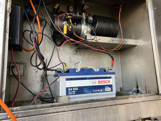 Tote bin lifter Syspal