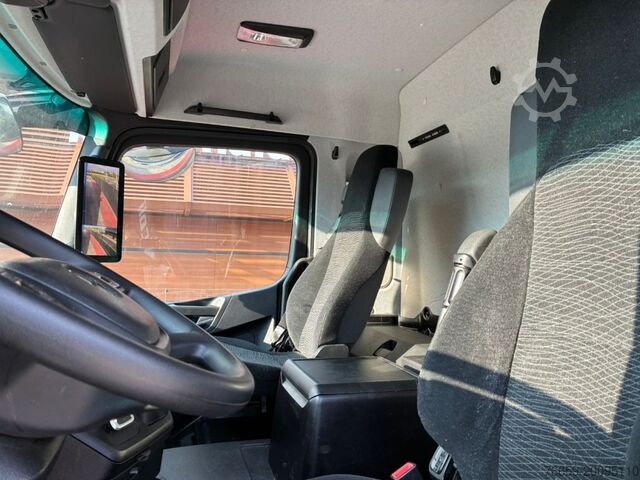 Box truck MERCEDES-BENZ Actros L 1842 furgonato + sponda