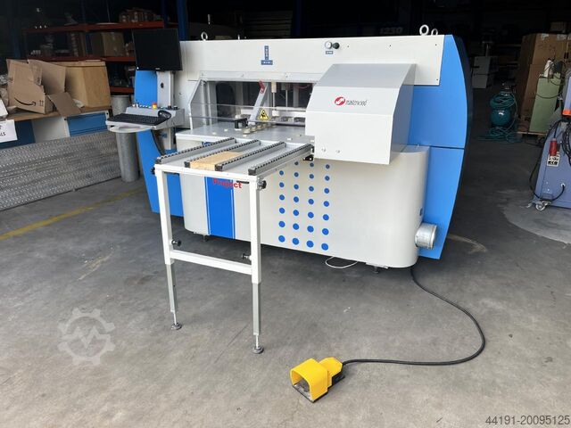 CNC machining center Masterwood TF 100