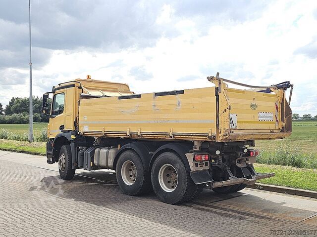3-Seiten-Kipper MERCEDES-BENZ ACTROS 2643