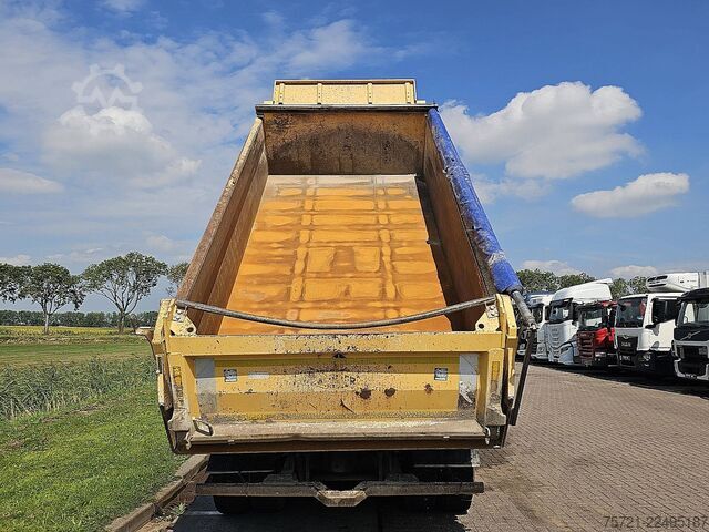 3-Seiten-Kipper MERCEDES-BENZ ACTROS 2643