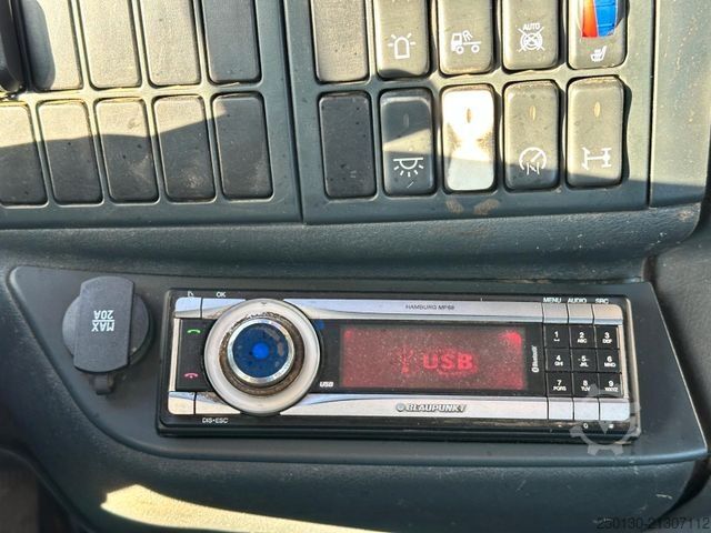 Skip truck MAN TGM 18.340 4x2 BL Gergen Absetzkipper  Funk