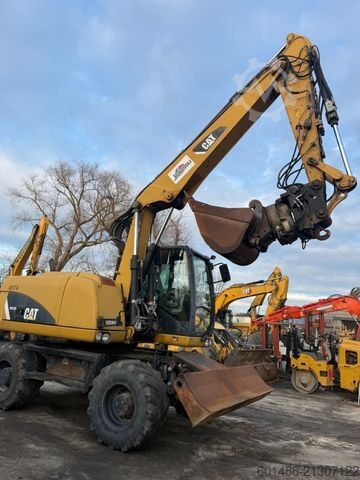 Mobilbagger CATERPILLAR M313D
