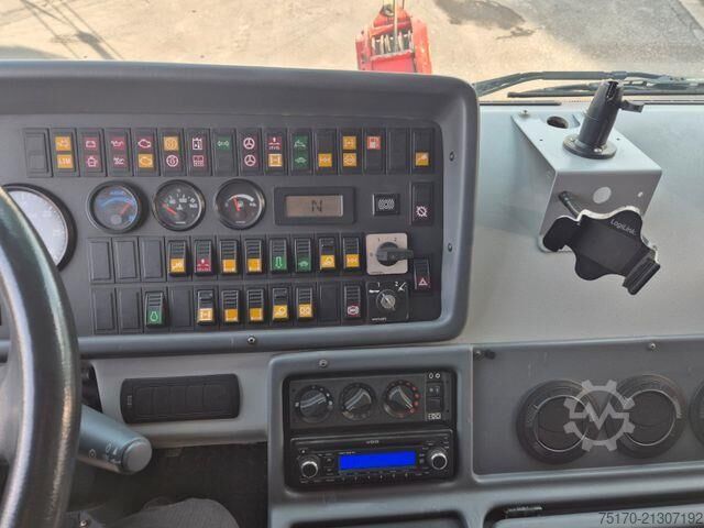 All-Terrain-Kran Faun Tadano ATF 70G-4 8x8 Klima 5.161 Betr. Std.