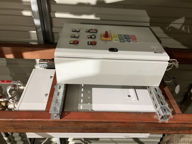 Automatic paint sprayer Giardina Dualtech 420 SBC DRY