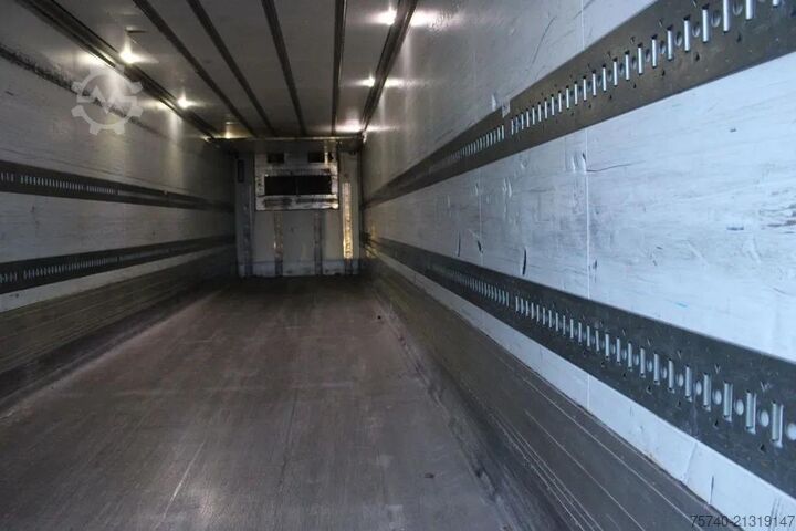 Kühl-/Tiefkühltransport Schmitz Cargobull 3 CARRIER VECTOR 1950 + 2.58 HEIGHT +  LIFT 10-...