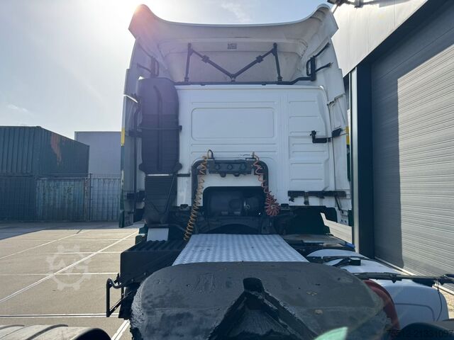 Standard-SZM Volvo FM 330 / I-Shift / Euro 5 / TUV:4-2026 / NL Truck