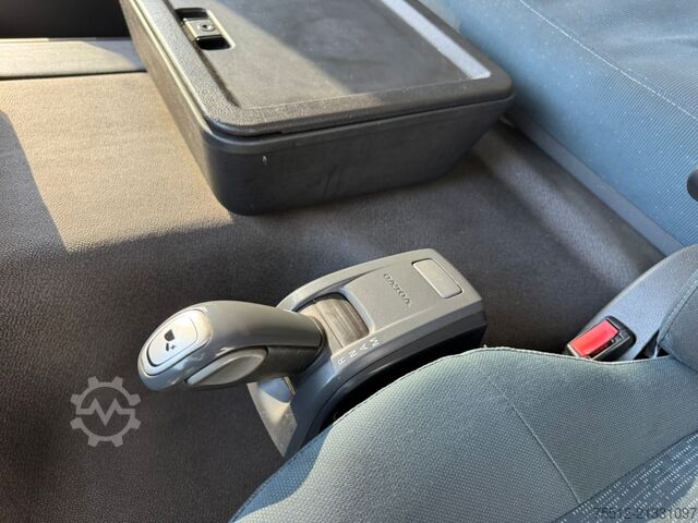 Standard-SZM Volvo FM 330 / I-Shift / Euro 5 / TUV:4-2026 / NL Truck