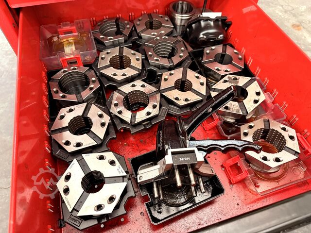 Workshop trolley with contents METEC nan