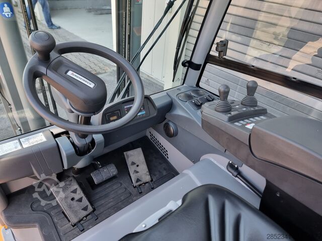 Forklift Jungheinrich, erst 160 Stunden EFG S30