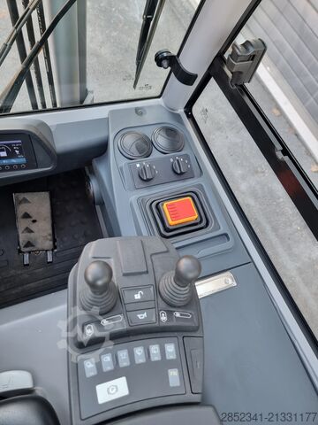 Forklift Jungheinrich, erst 160 Stunden EFG S30
