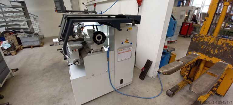 Lead/traction spindle lathe DMT-Kern KD 400