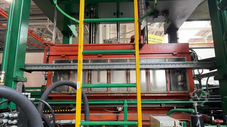 Thermoformmaschine COMI SL200x90 NG DX
