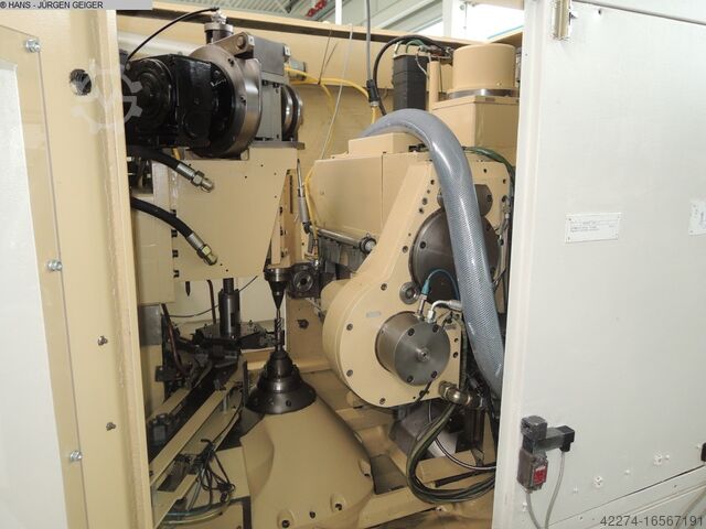 Zahnrad-Abwälzfräsmaschine - vertikal LIEBHERR LC 82