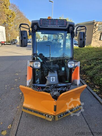 Winter maintenance equipment Kärcher MIC 34