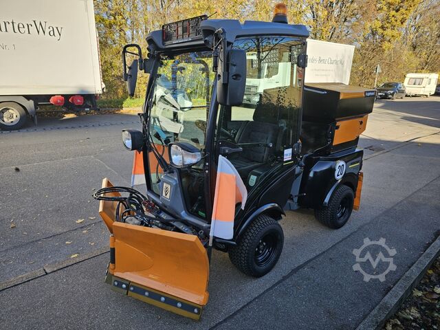 Winter maintenance equipment Kärcher MIC 34