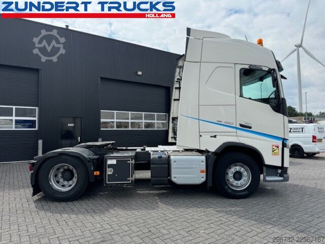 Hazardous substances Volvo FH 460 I-SAVE GLOBETROTTER,ADR,LOW KM