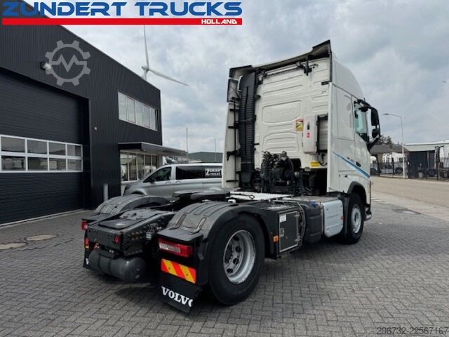 Hazardous substances Volvo FH 460 I-SAVE GLOBETROTTER,ADR,LOW KM