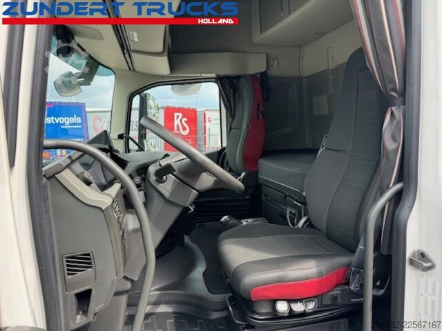 Hazardous substances Volvo FH 460 I-SAVE GLOBETROTTER,ADR,LOW KM