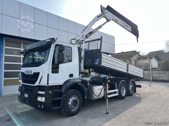 Dreiseitenkipper mit Kran Iveco Stralis 360