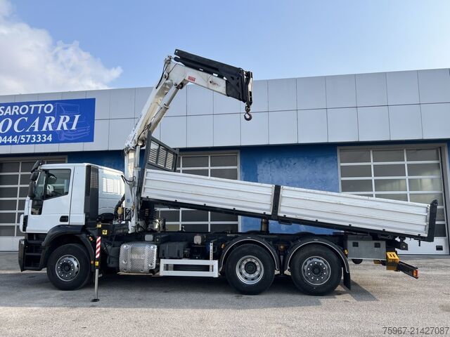 Dreiseitenkipper mit Kran Iveco Stralis 360