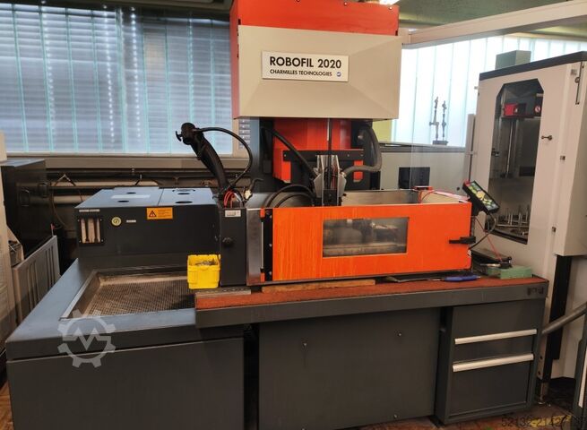 Wire eroding machine Charmilles Robofil 2020 und 4020