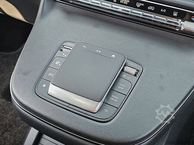 Personenbeförderung MERCEDES-BENZ EQV 300 wltp 364 kms 90kwh