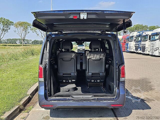 Passenger transportation MERCEDES-BENZ EQV 300 wltp 364 kms 90kwh