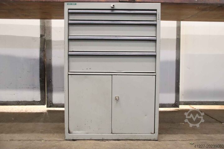 Werkbank mit Schraubstock unbekannt 3000/790/H850 mm