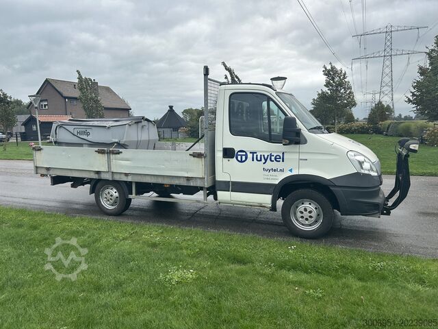 Pick-up van Iveco Daily 35