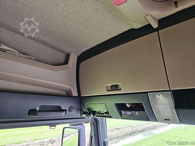 Standard-SZM M.A.N. 18.460 TGX