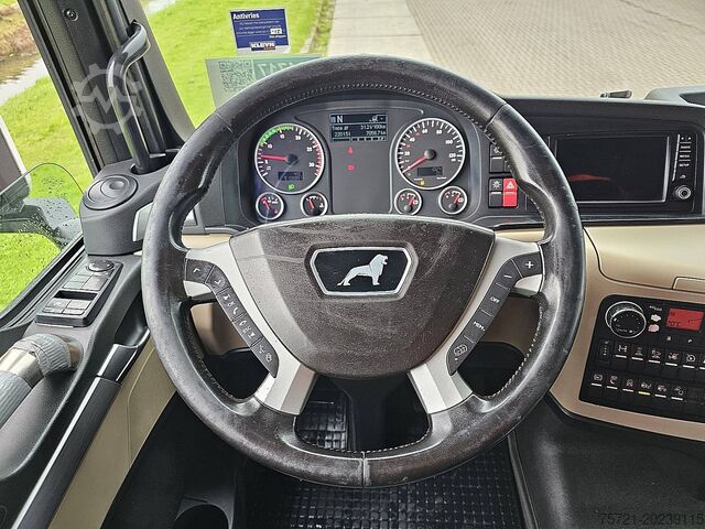 Standard-SZM M.A.N. 18.460 TGX