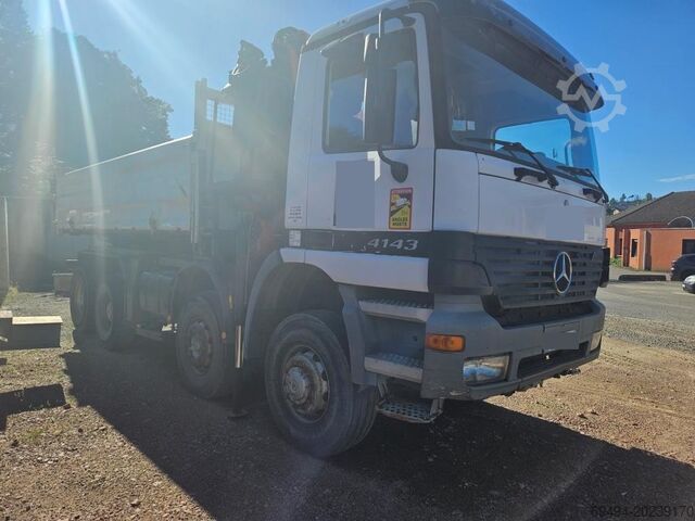 Special-purpose truck Mercedes-Benz 4143