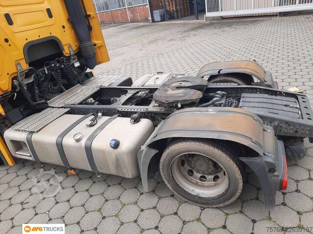 Volume tractor unit MERCEDES-BENZ 1843 LS ACTROS Retarder 2 x Tank
