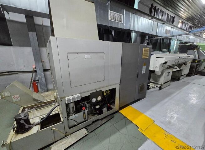 Production cell consisting of 4 machines  