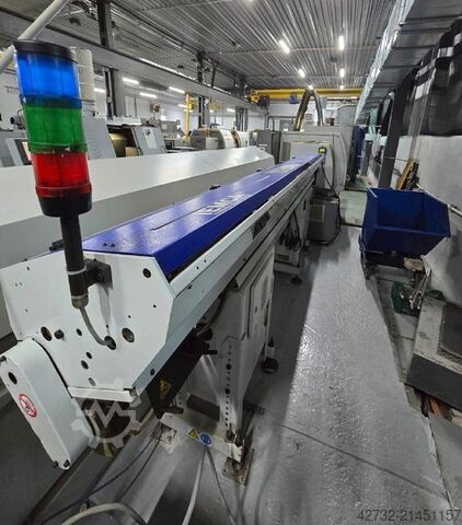 Production cell consisting of 4 machines  