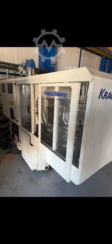 Injection moulding machine KraussMaffei KM50-220C
