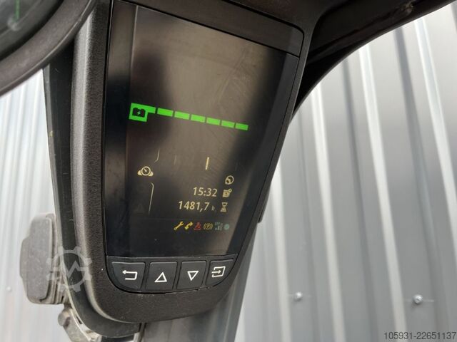 Electric 3-wheel forklift Linde E16C-02