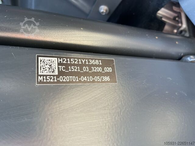 Electric 3-wheel forklift Linde E16-02