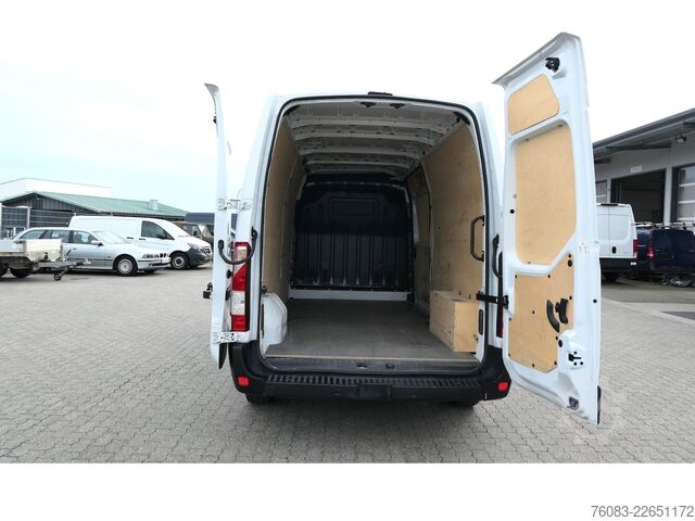 High top van RENAULT Master Maxi L3H2 Klima Parksensoren